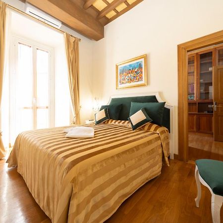 Pantheon Suites In Rome Exterior photo