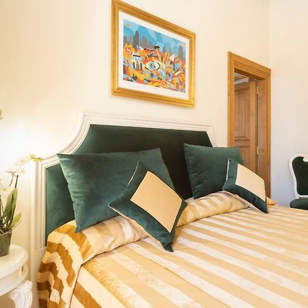 Pantheon Suites In Rome Exterior photo